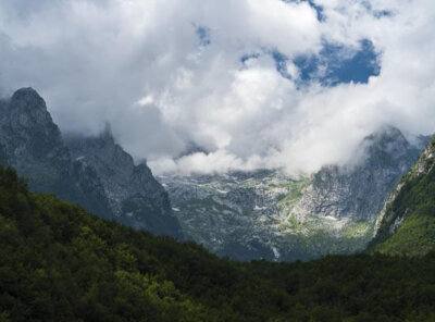Wolken timelapse vallei